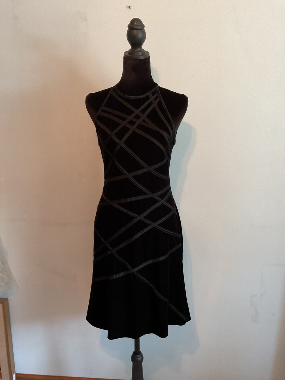 Vintage Tadashi Saks Fifth Avenue Black Velvet Lattice Cocktail Midi Dress M